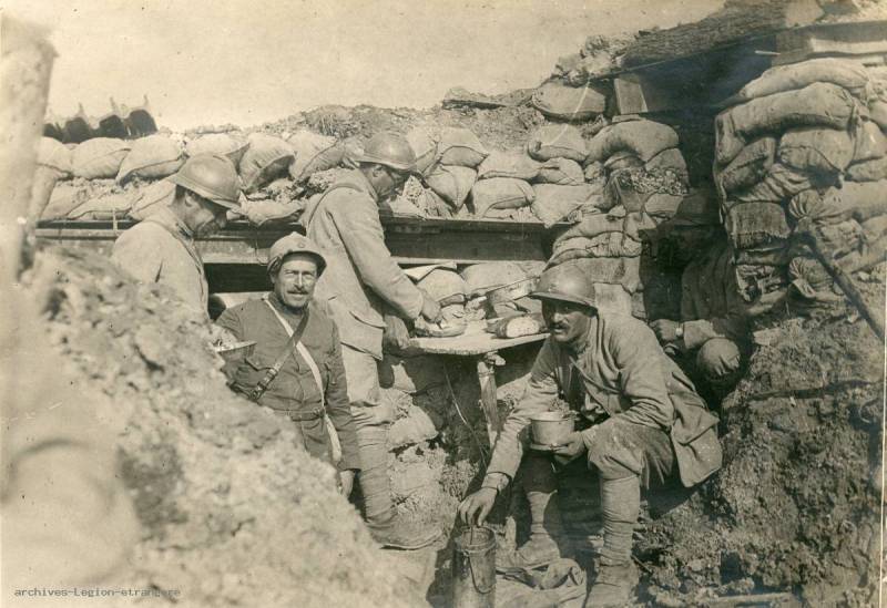 Photo Front de l’Aisne, poste de commandement sur le front 